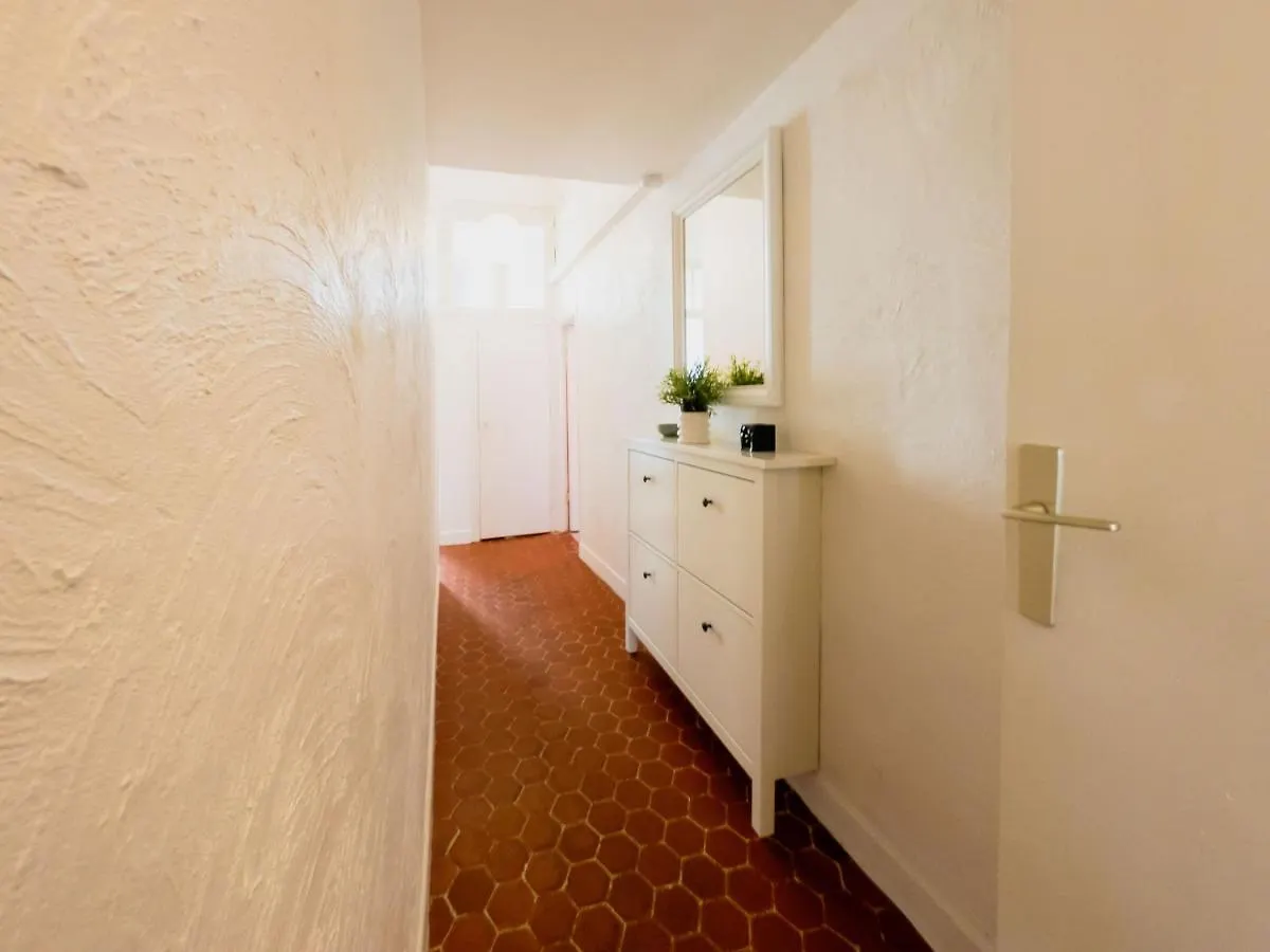 Apartment Old Town- 4 Pers, Vieux Nice, Ac, Wifi