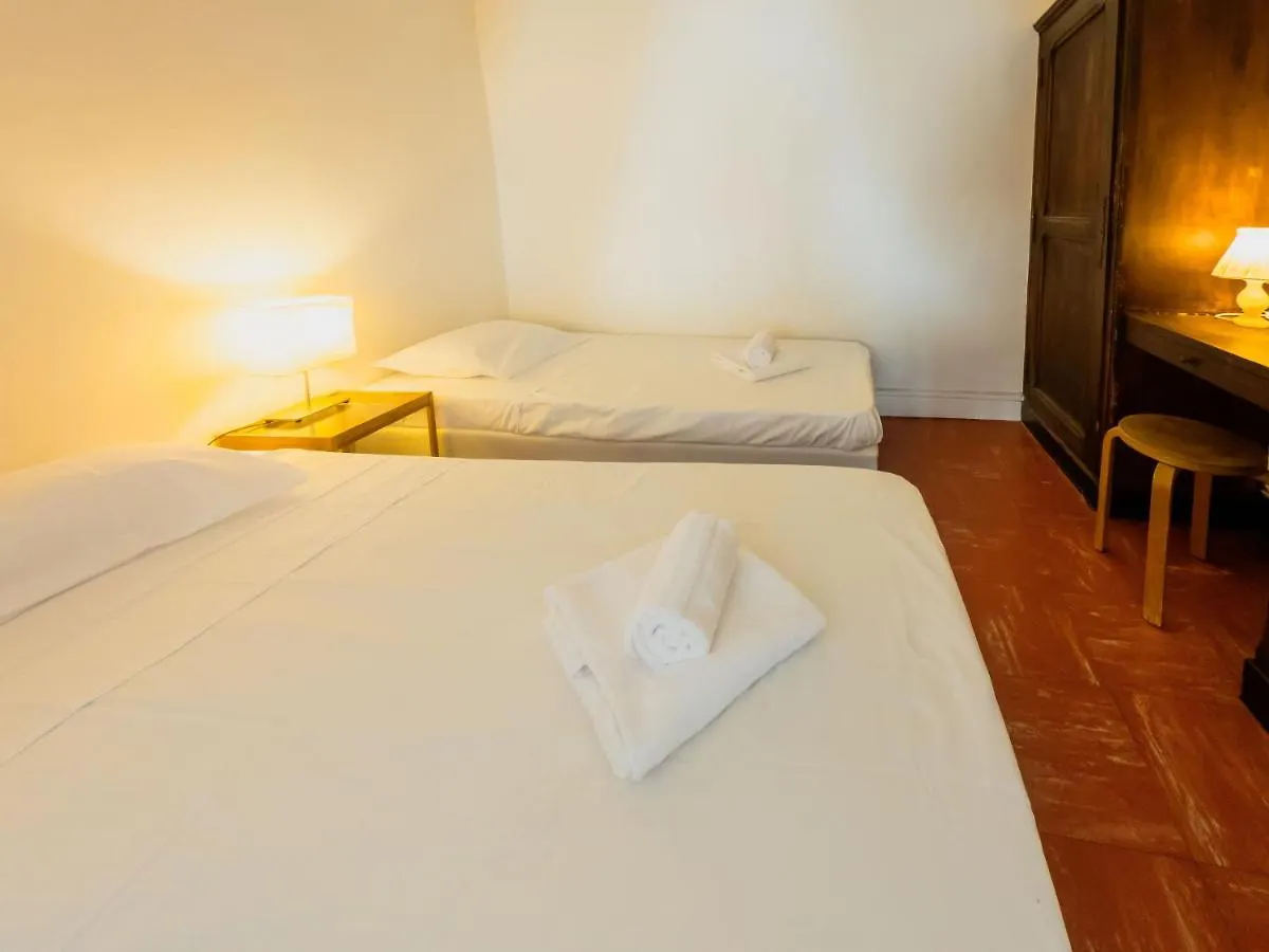 Old Town- 4 Pers, Vieux Nice, Ac, Wifi 0*, Nice France